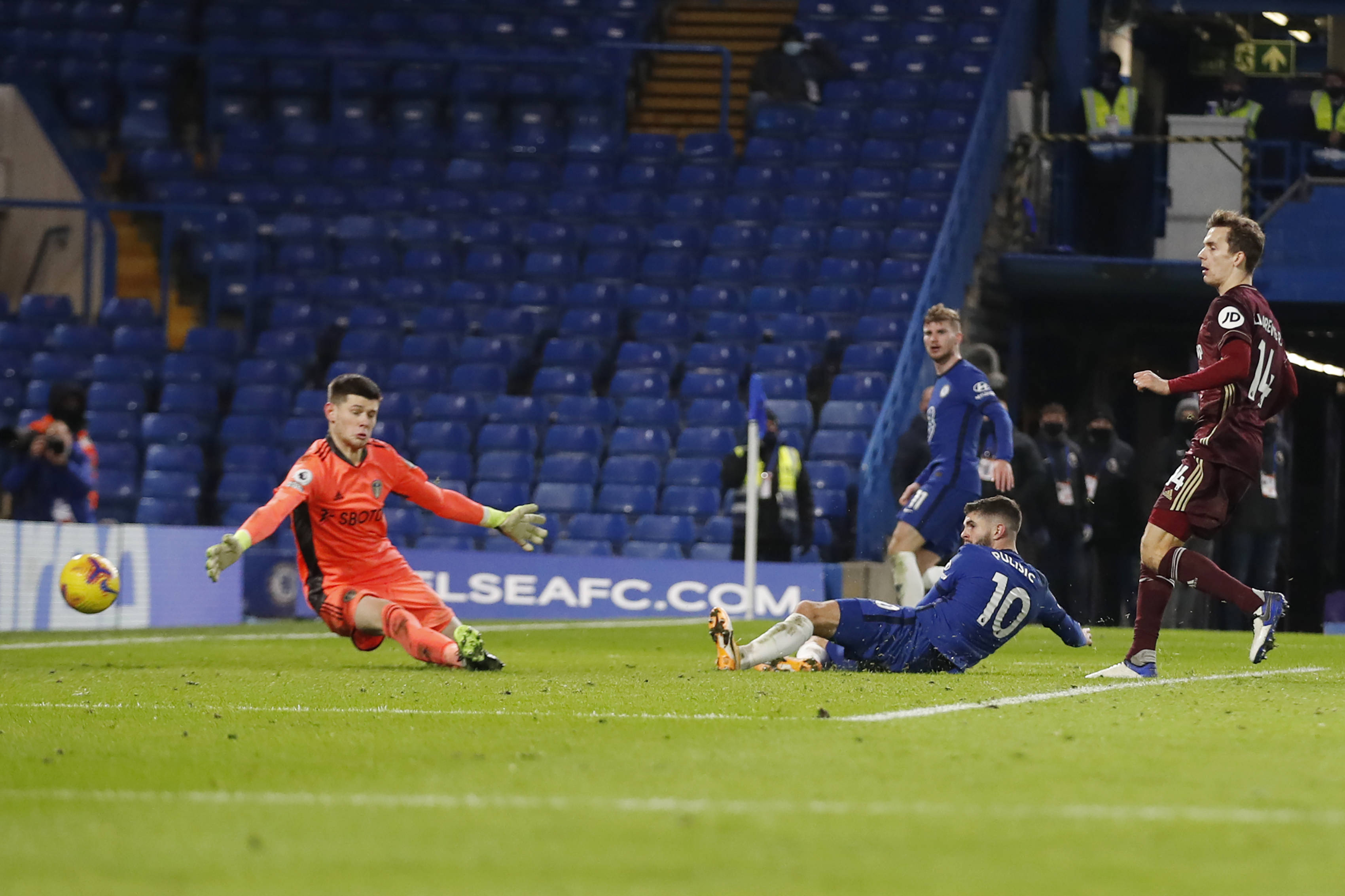 提供情报与 提供情报与